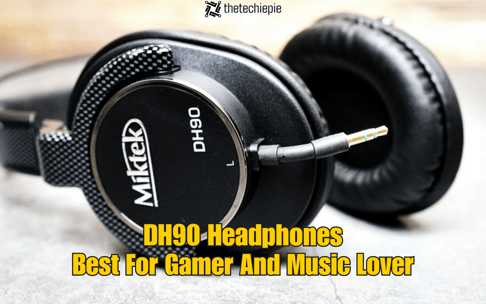 DH90 Headphones